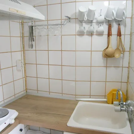 Family White House Hotel