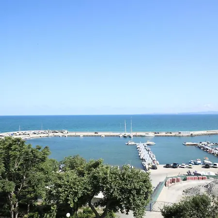 Family White House Hotel Gmina Pomorie