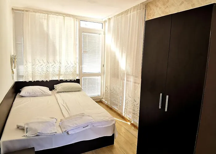 Family White House Hotel Pomorie