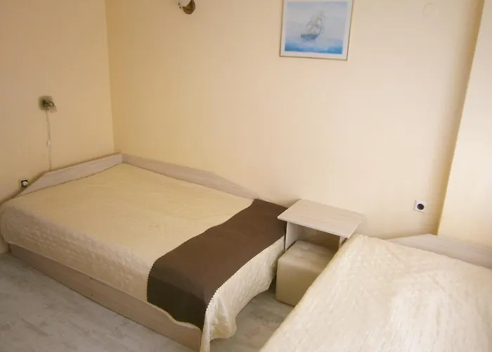 Family White House 2* Pomorie