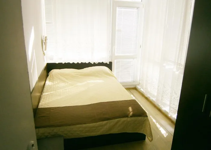 Hotel Family White House 2*