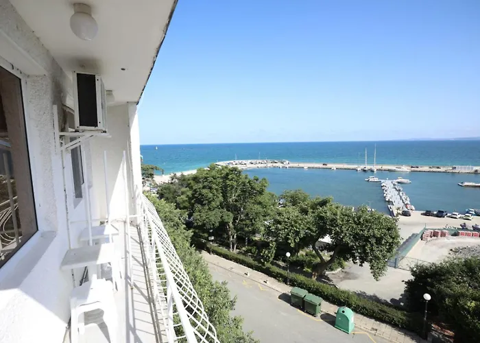 Hotel Family White House Pomorie