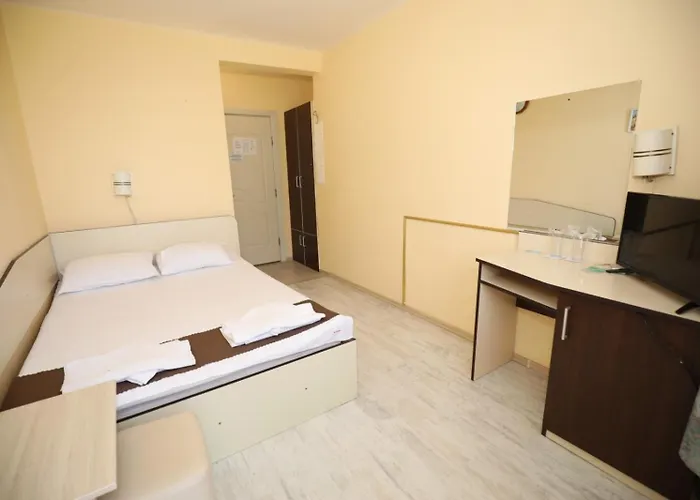 Family White House 2* Pomorie